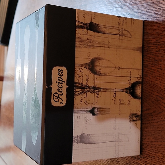 New Recipe Box - Picture 3 of 5